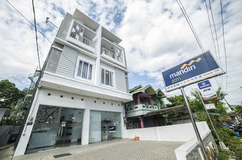 Airy Syariah Pemurus Baru Bumi Mas Raya 25 Banjarmasin Otel Banjarmasin  Dış mekan fotoğraf